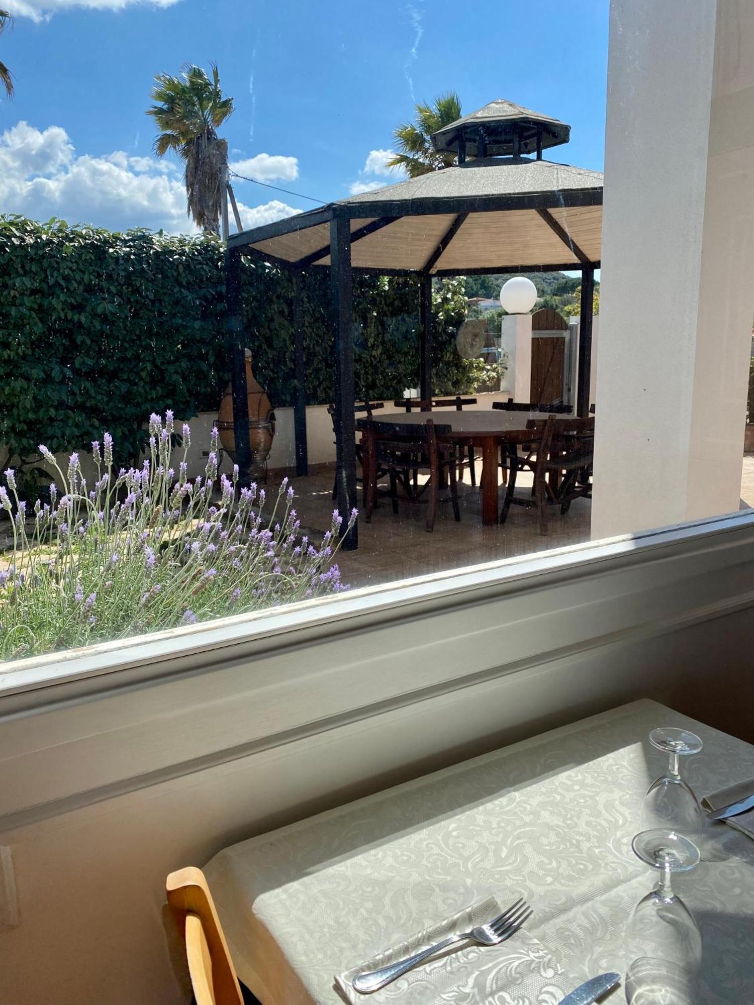 Casa Vacanza Porta Smeralda Όλμπια Εξωτερικό φωτογραφία